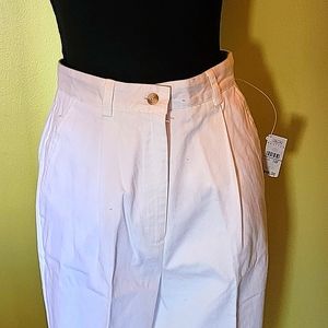 Women's white pants